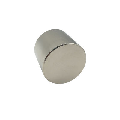 Buy Customized Rare Earth Rod Magnets Neodymium Iron Boron With Nickel Coating online manufacture